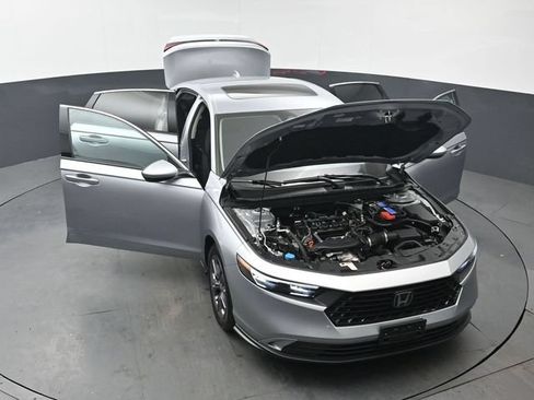 Used 2023 Honda Accord EX image 49