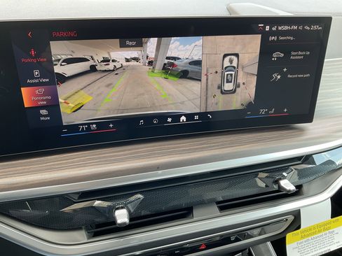 New 2026 BMW X5 sDrive40i image 17