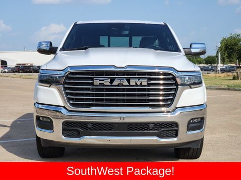 Used 2025 RAM 1500 Laramie AWD/4WD image 7