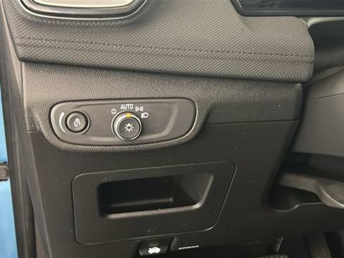 Used 2025 Chevrolet TrailBlazer LT FWD image 20