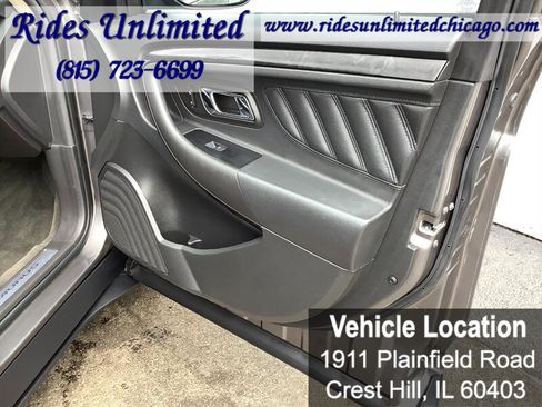 Used 2011 Ford Taurus Limited FWD image 18