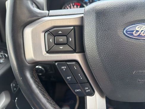 Used 2019 Ford F150 Platinum w/ Equipment Group 701A Luxury AWD/4WD image 22