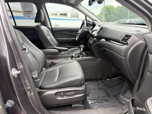 Used 2019 Honda Ridgeline RTL-E image 25