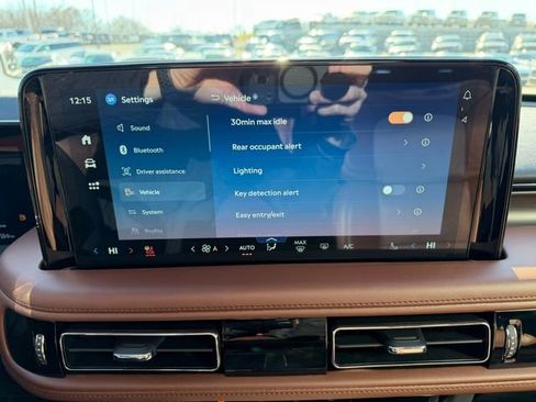 Used 2025 Lincoln Aviator Reserve w/ Equipment Group 201A image 36