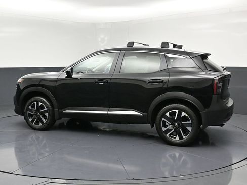 New 2026 Nissan Kicks SV w/ Cold Weather Package AWD/4WD image 25