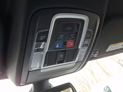 Used 2020 RAM 1500 Laramie image 27