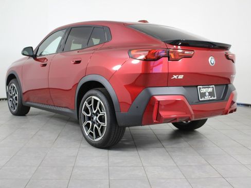 New 2026 BMW X2 xDrive28i w/ Convenience Package image 3