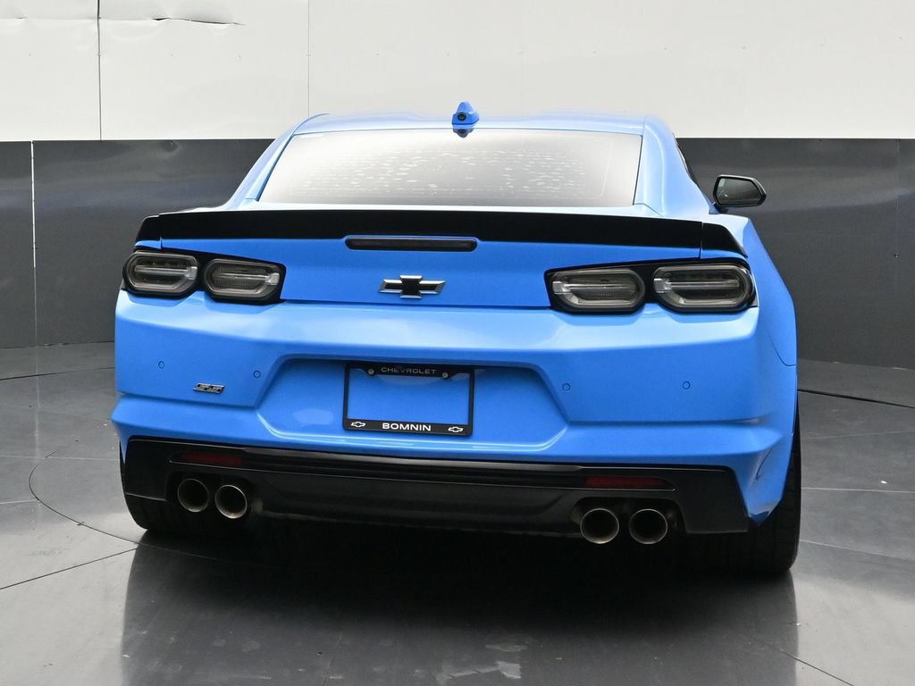 Used 2023 Chevrolet Camaro SS RWD image 4