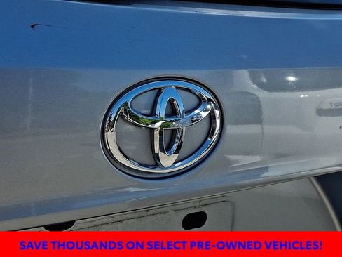 Used 2023 Toyota Highlander Limited AWD/4WD image 25