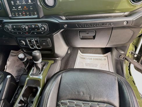 Used 2021 Jeep Wrangler Unlimited Sport w/ Sun And Sound Package AWD/4WD image 16