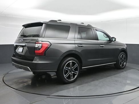 Used 2020 Ford Expedition Limited w/ Special Edition Package AWD/4WD image 7