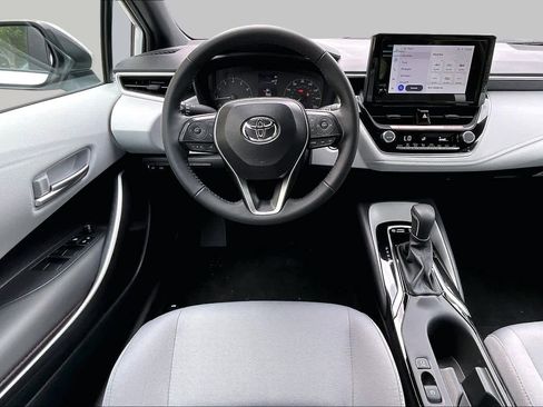 Certified 2025 Toyota Corolla SE w/ Convenience Package FWD image 6