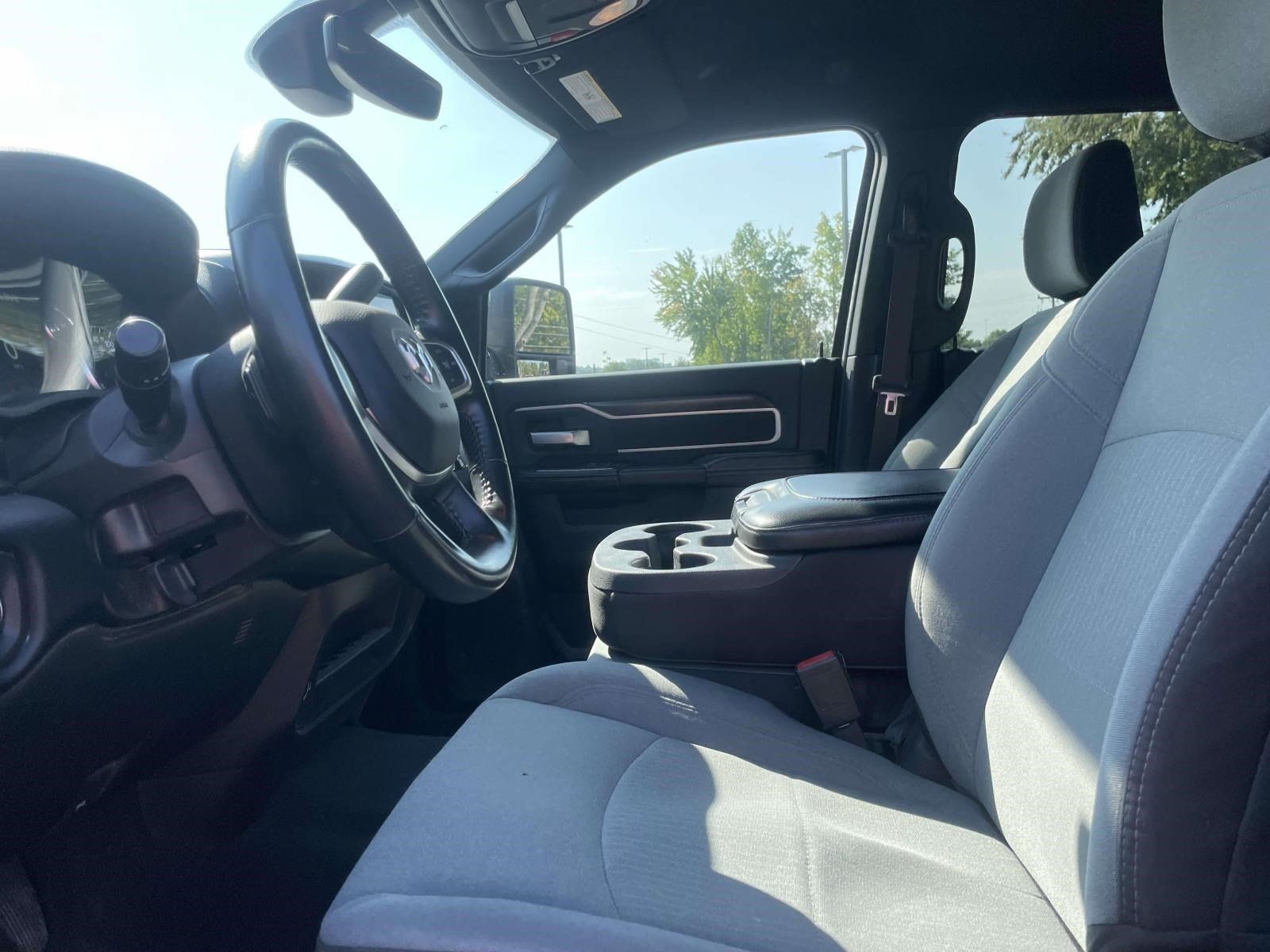 Used 2024 RAM 2500 Big Horn AWD/4WD image 11
