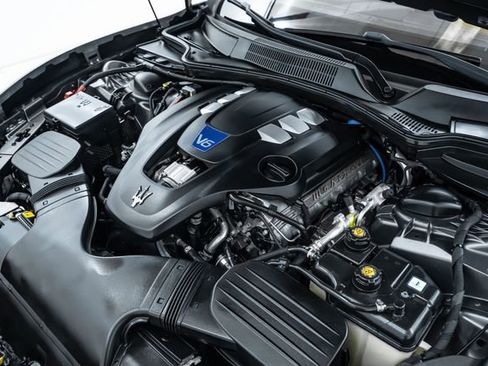Used 2018 Maserati Ghibli S Q4 image 34