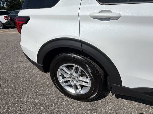 New 2026 Ford Explorer Active w/ Active Comfort Package RWD image 11