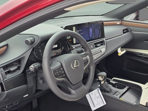 New 2025 Lexus ES 350 w/ Premium Package image 11