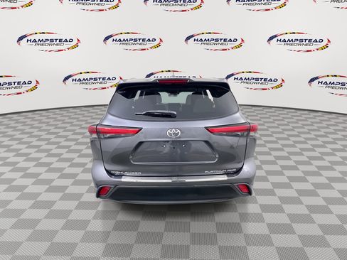 Used 2021 Toyota Highlander Platinum image 7