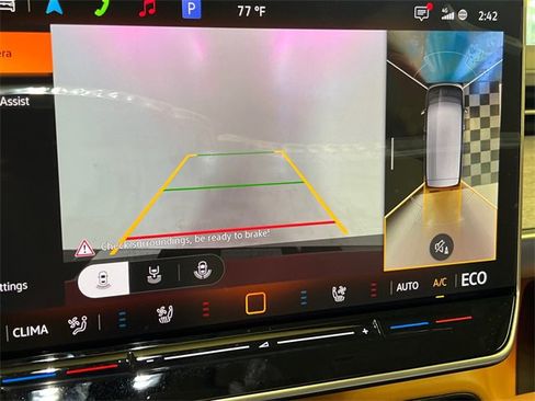 New 2025 Volkswagen ID. Buzz Pro S Plus image 18