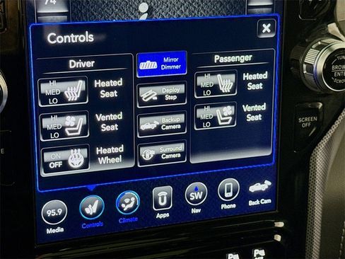 Used 2020 RAM 1500 Limited image 15