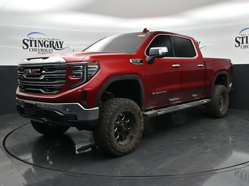 Used 2024 GMC Sierra 1500 SLT w/ SLT Premium Plus Package AWD/4WD image 3