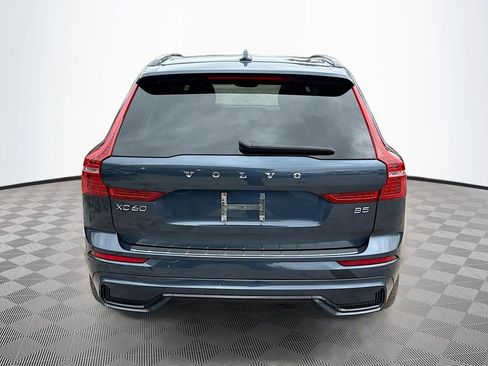 Used 2023 Volvo XC60 B5 Ultimate w/ Protection Package Premier FWD image 7