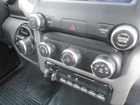 New 2024 RAM 3500 Tradesman image 28