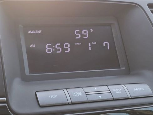 Used 2008 Kia Amanti w/ Leather Pkg image 30