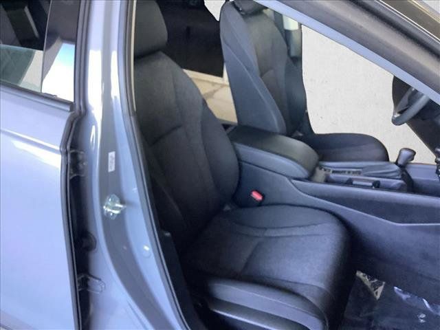 Used 2025 Honda Accord SE image 18