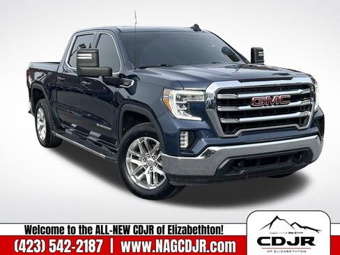 Used 2021 GMC Sierra 1500 SLE w/ X31 Off-Road Package image 1