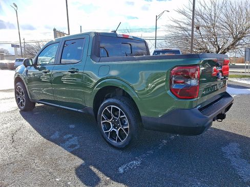 Used 2025 Ford Maverick Lariat w/ 4K Tow Package image 4