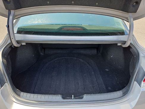 Used 2024 Hyundai Elantra SEL FWD image 28