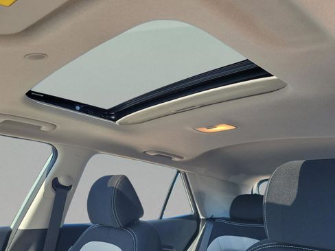 New 2026 Hyundai Venue SEL image 33