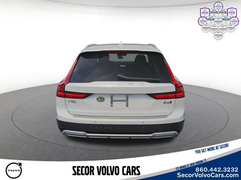 Used 2023 Volvo XC90 B6 Ultimate w/ Protection Package Premier AWD/4WD image 8