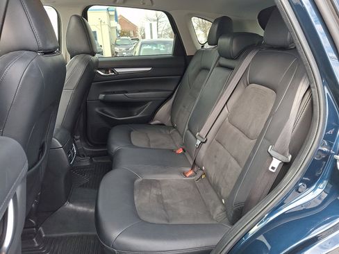 Used 2020 MAZDA CX-5 Touring image 13