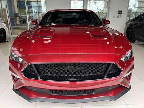 Used 2018 Ford Mustang GT Premium RWD image 4