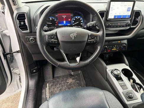 Used 2022 Ford Bronco Sport Outer Banks w/ Tech Package image 15