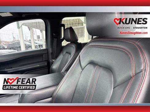 Used 2022 Ford Expedition Limited image 28