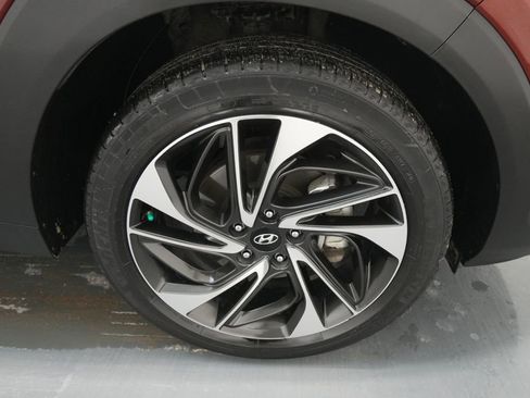 Used 2019 Hyundai Tucson Sport image 11