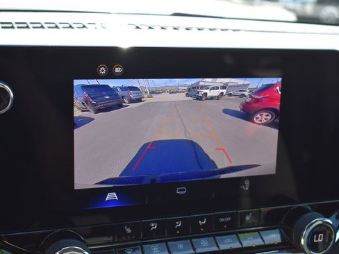 Certified 2024 Chevrolet Colorado Z71 w/ Z71 Convenience Package 2 image 22