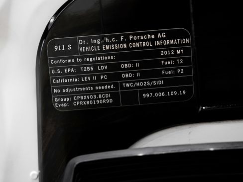 Used 2012 Porsche 911 Carrera GTS image 42