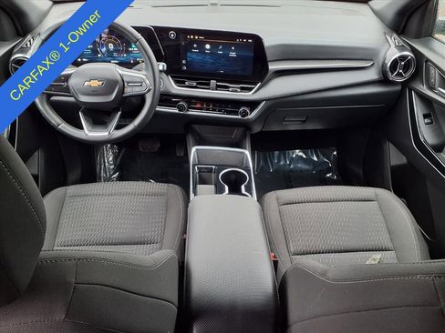 Used 2025 Chevrolet Equinox LT image 11