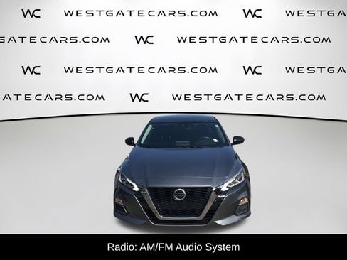 Used 2020 Nissan Altima 2.5 SR FWD image 2