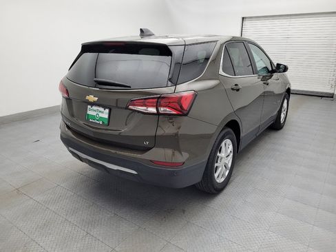 Used 2023 Chevrolet Equinox LT FWD image 9