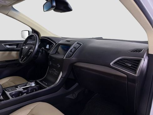 Used 2019 Ford Edge SEL w/ Equipment Group 201A FWD image 28