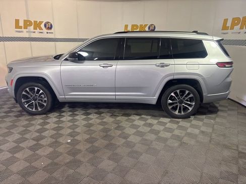 Used 2023 Jeep Grand Cherokee L Overland AWD/4WD image 18