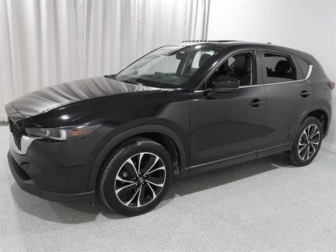 Certified 2023 MAZDA CX-5 AWD 2.5 S w/ Premium Plus Pkg image 3