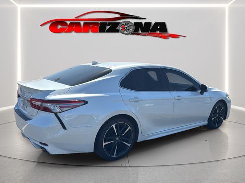 Used 2019 Toyota Camry XSE w/ Navigation Package FWD image 5