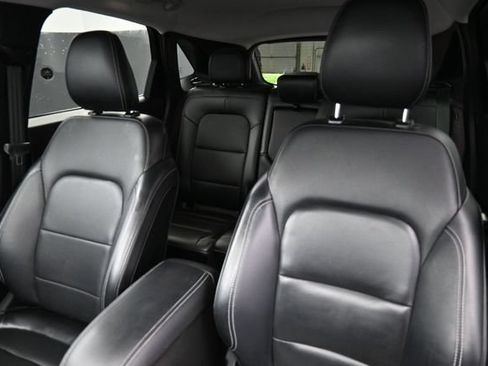 Used 2024 Ford Escape Platinum AWD/4WD image 14