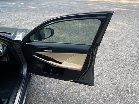 Used 2016 Lexus IS 200t RWD image 48