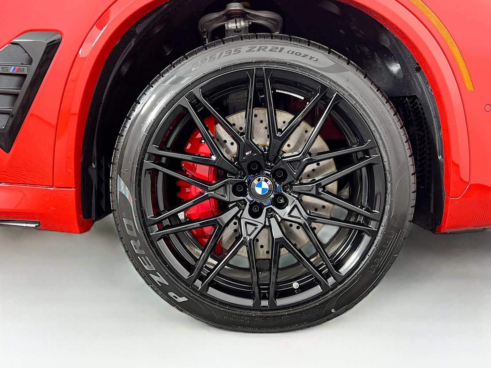 New 2026 BMW X5 M Competition w/ Executive Package AWD/4WD image 34